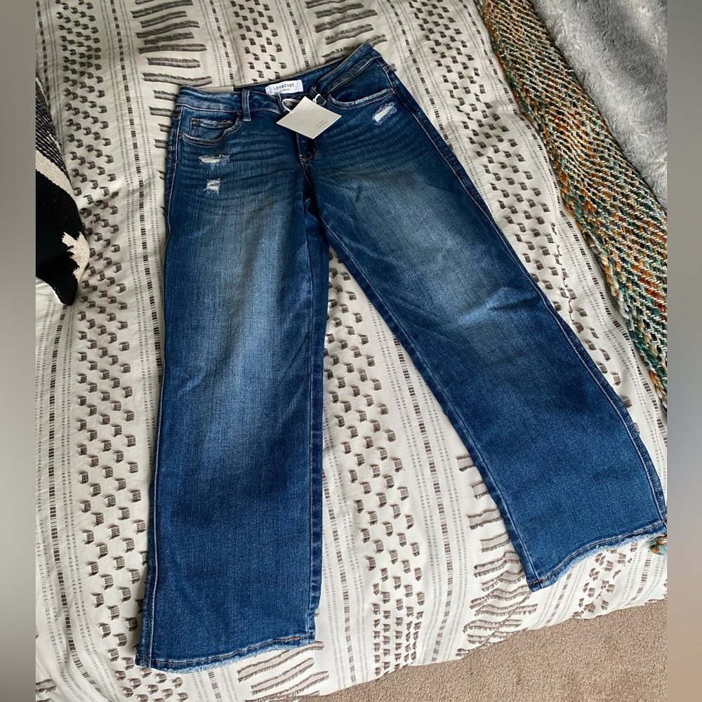 NWT - Backroad Blues Straight Leg Crop Lovervet Jeans - size 27/5